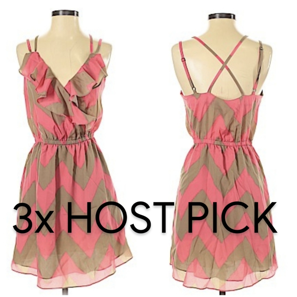 💕Host Pick💕 [BCBG] Summer Chiffon Dress